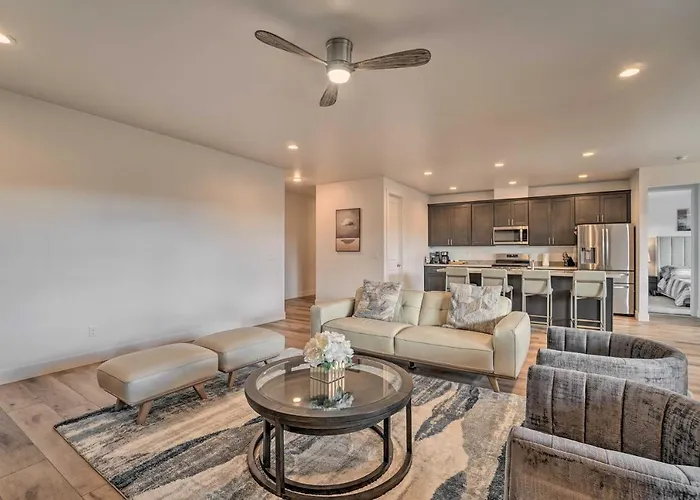 Spacious Abode: Great For Families! Сasa de vacaciones