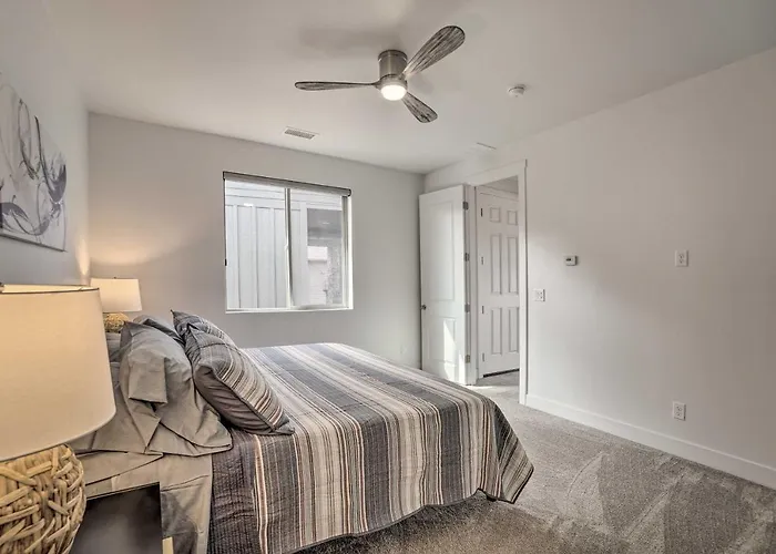 Spacious Abode: Great For Families! Сasa de vacaciones *