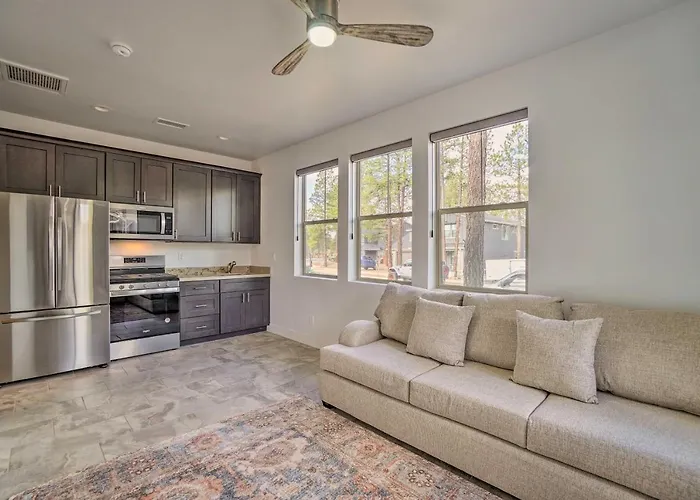 Spacious Abode: Great For Families! Flagstaff