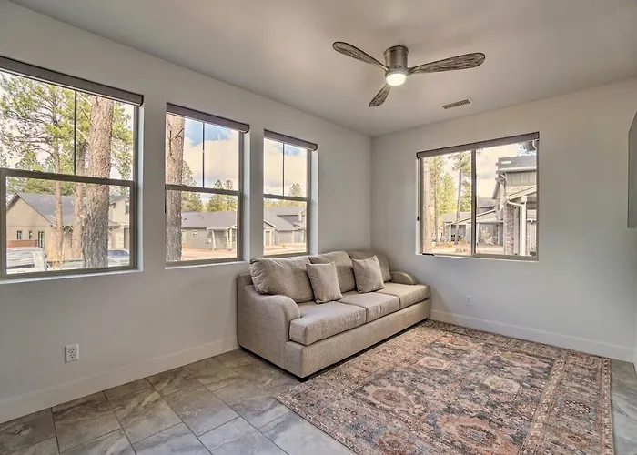 Spacious Abode: Great For Families! Сasa de vacaciones *